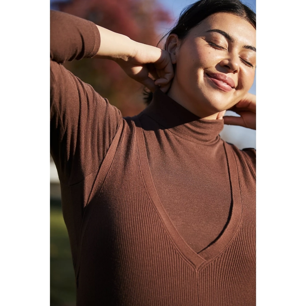 Daily Practice by Anthropologie Slim V-Neck Dress Set